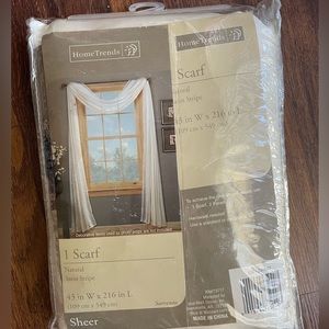 HomeTrends Window Scarf